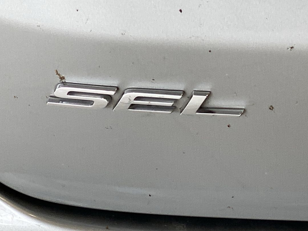 Thumbnail: 2022 Ford Edge - 21