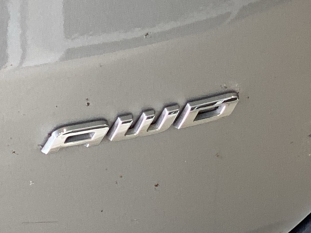 Thumbnail: 2022 Ford Edge - 22