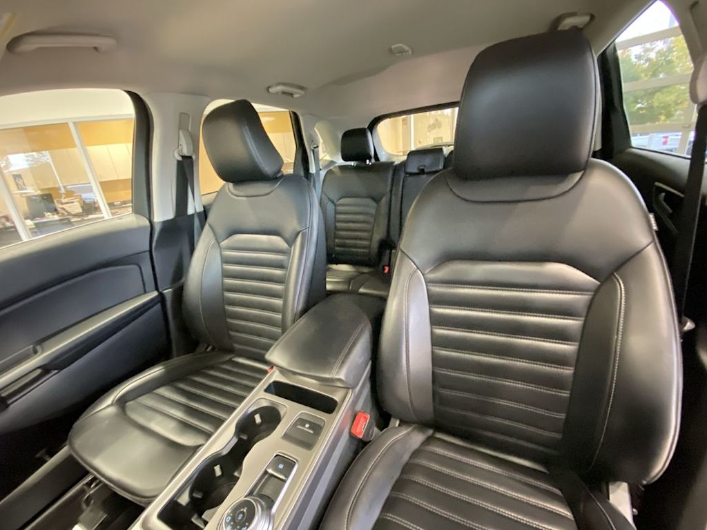 Thumbnail: 2024 Ford Edge - 10