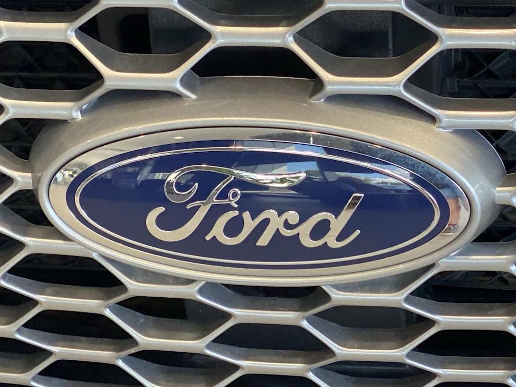Thumbnail: 2024 Ford Edge - 6
