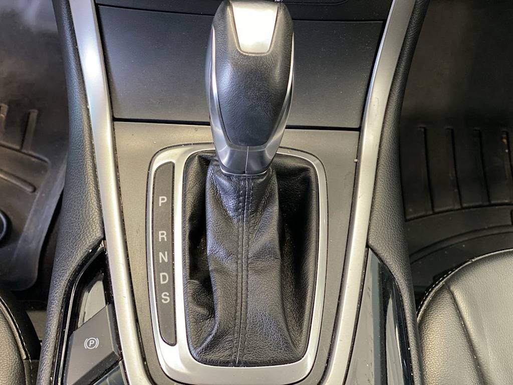 Thumbnail: 2018 Ford Edge - 13