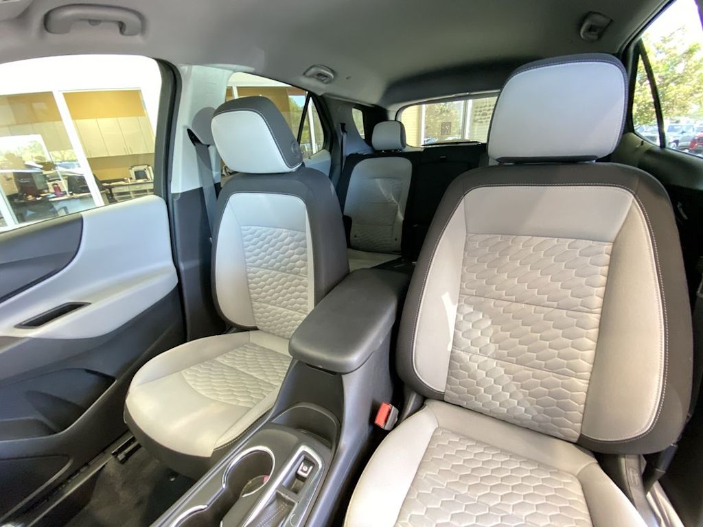 Thumbnail: 2021 Chevrolet Equinox - 8