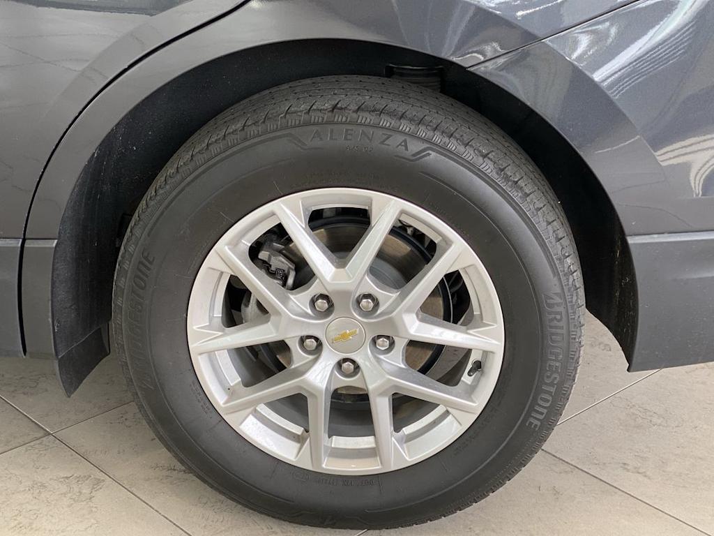 Thumbnail: 2022 Chevrolet Equinox - 7