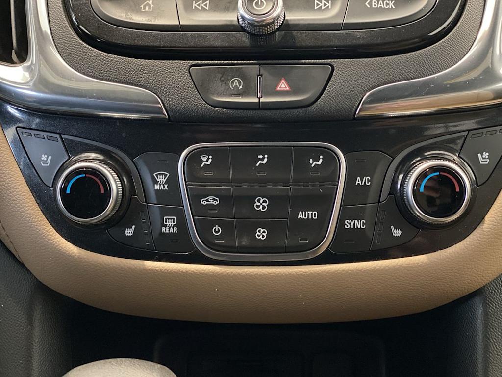 Thumbnail: 2022 Chevrolet Equinox - 26