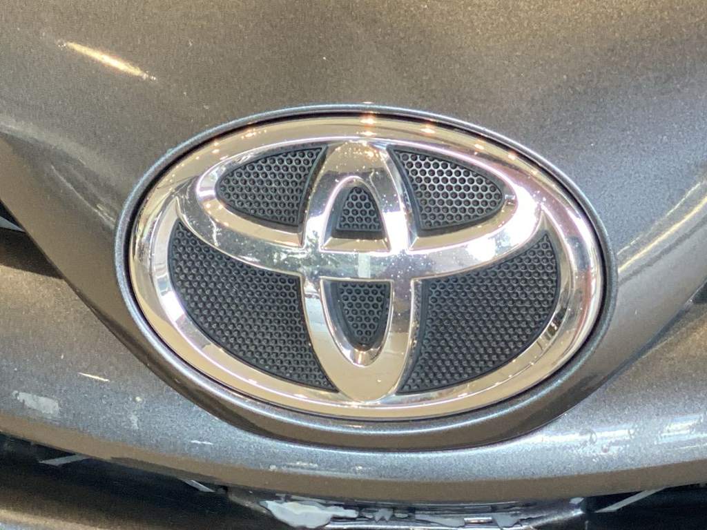 Thumbnail: 2013 Toyota Corolla - 7