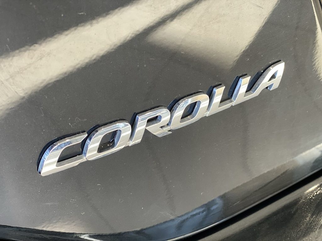 2017 Toyota Corolla SE 20