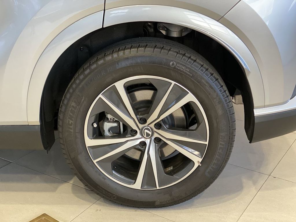 Thumbnail: 2023 Lexus RX - 8