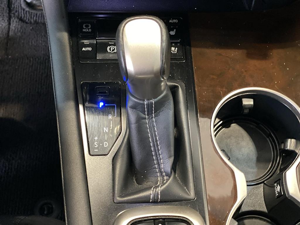 Thumbnail: 2019 Lexus RX - 12
