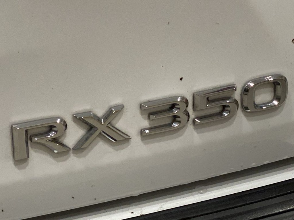 Thumbnail: 2018 Lexus RX - 22