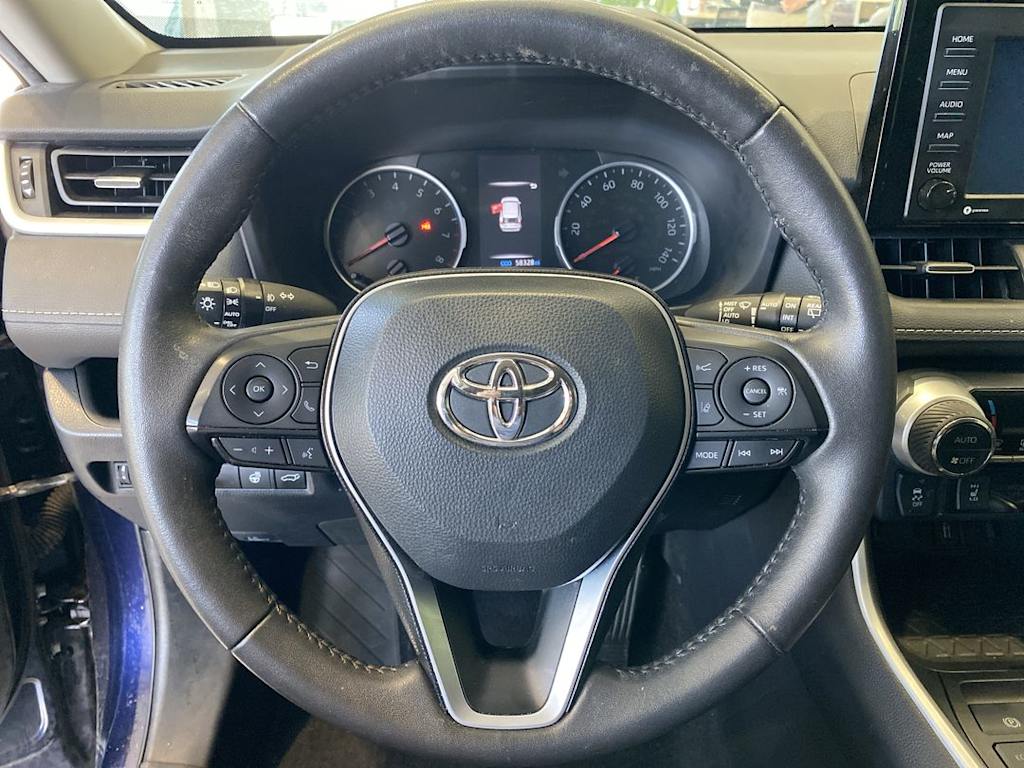 Thumbnail: 2022 Toyota RAV4 - 2
