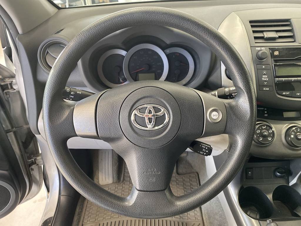 Thumbnail: 2011 Toyota RAV4 - 2