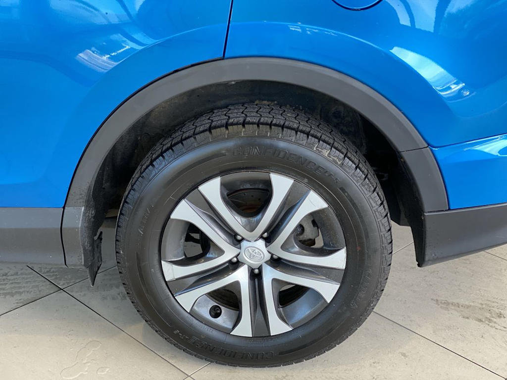 Thumbnail: 2016 Toyota RAV4 - 6