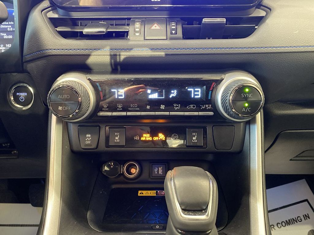 Thumbnail: 2024 Toyota RAV4 - 24