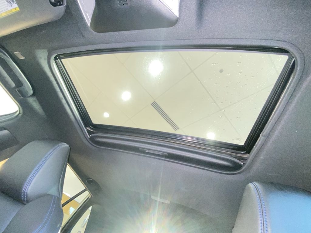 Thumbnail: 2024 Toyota RAV4 - 25