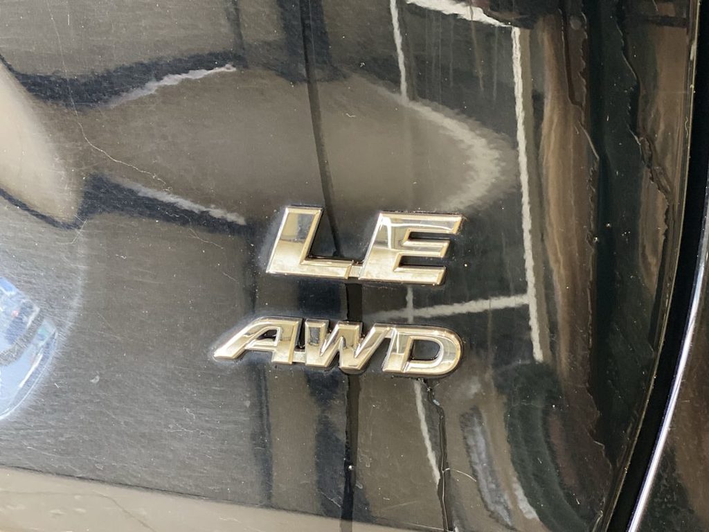 Thumbnail: 2021 Toyota RAV4 - 22