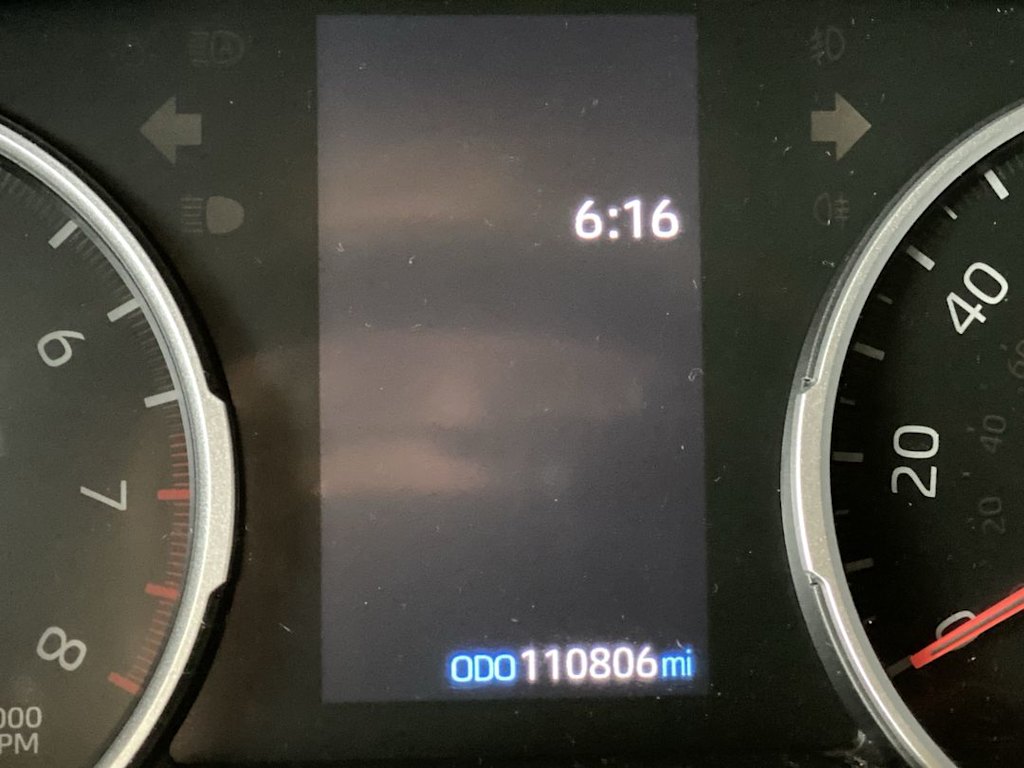 Thumbnail: 2021 Toyota RAV4 - 13