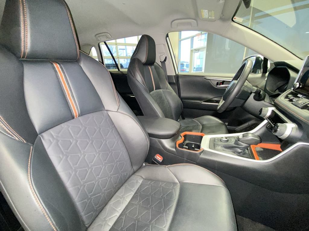 Thumbnail: 2024 Toyota RAV4 - 10