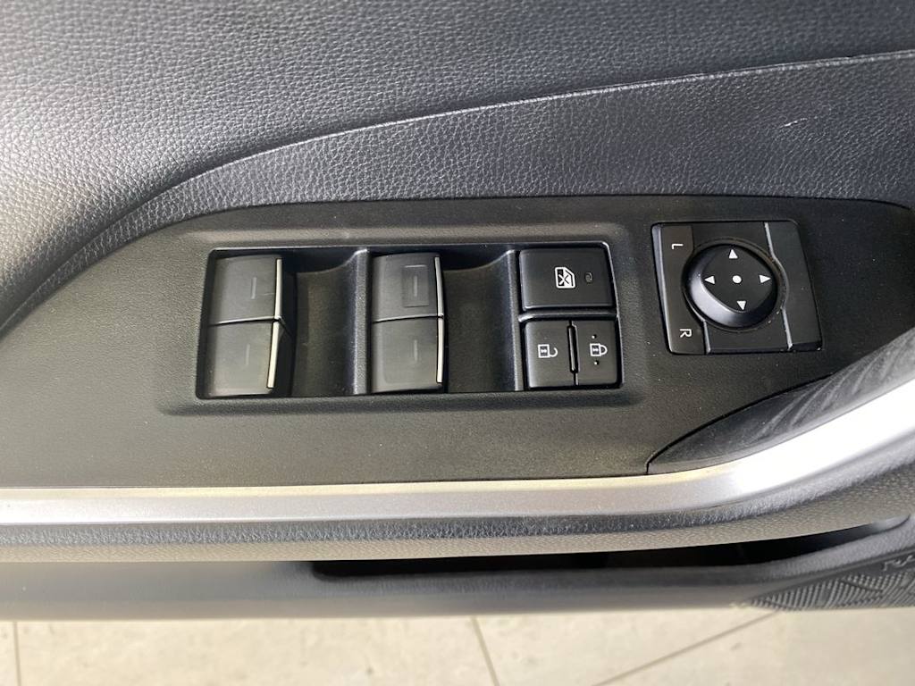 2022 Toyota RAV4 Adventure 22