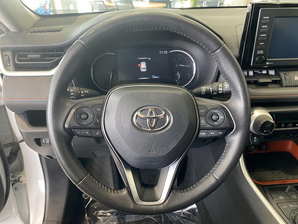2022 Toyota RAV4 Adventure 2