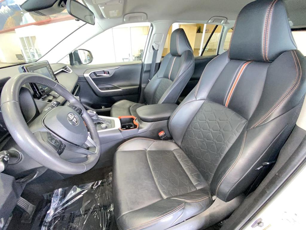 2022 Toyota RAV4 Adventure 9