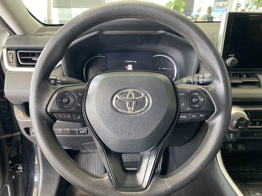 Thumbnail: 2024 Toyota RAV4 - 2