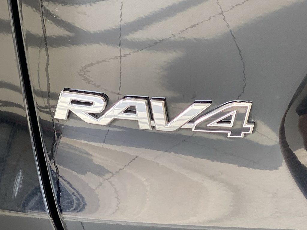 Thumbnail: 2024 Toyota RAV4 - 21