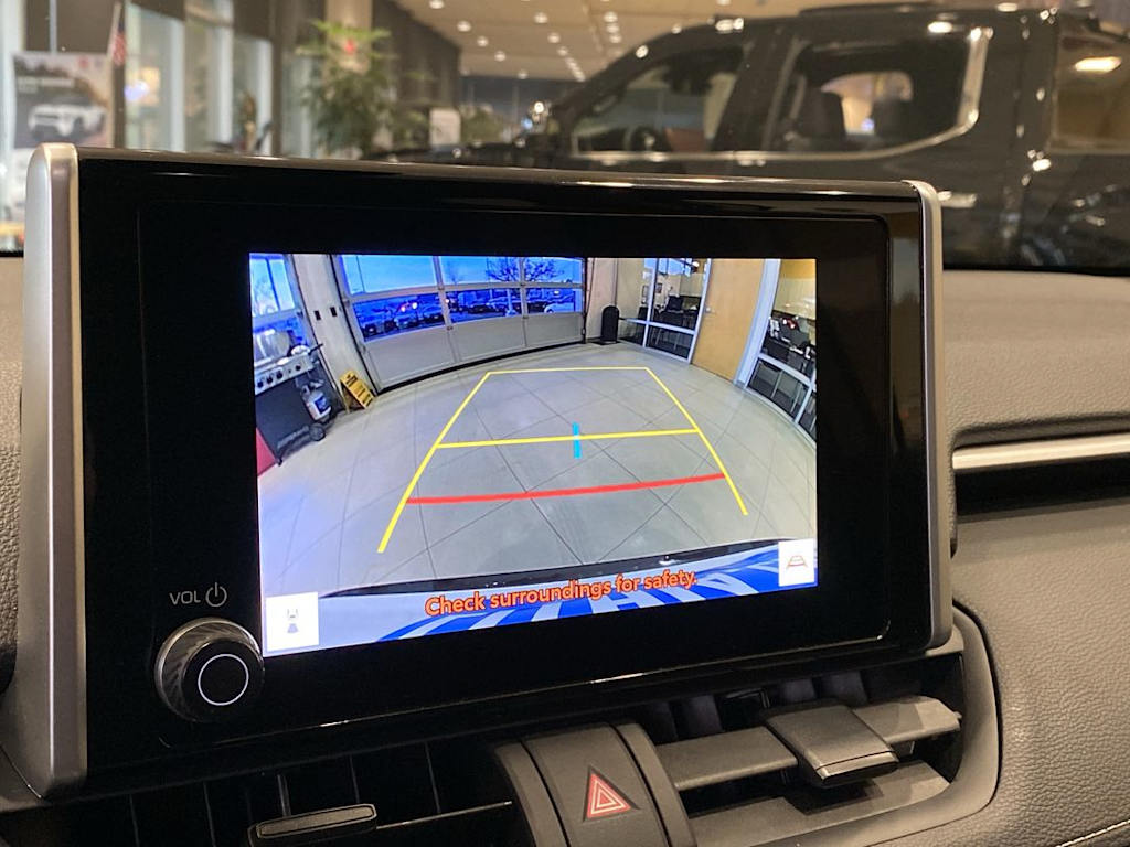 Thumbnail: 2025 Toyota RAV4 - 22