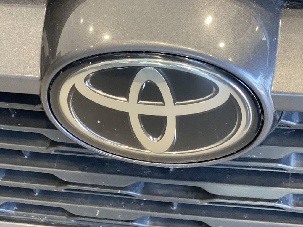 Thumbnail: 2025 Toyota RAV4 - 7
