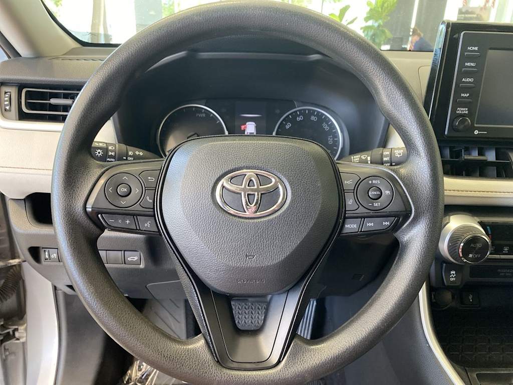 Thumbnail: 2021 Toyota RAV4 - 2