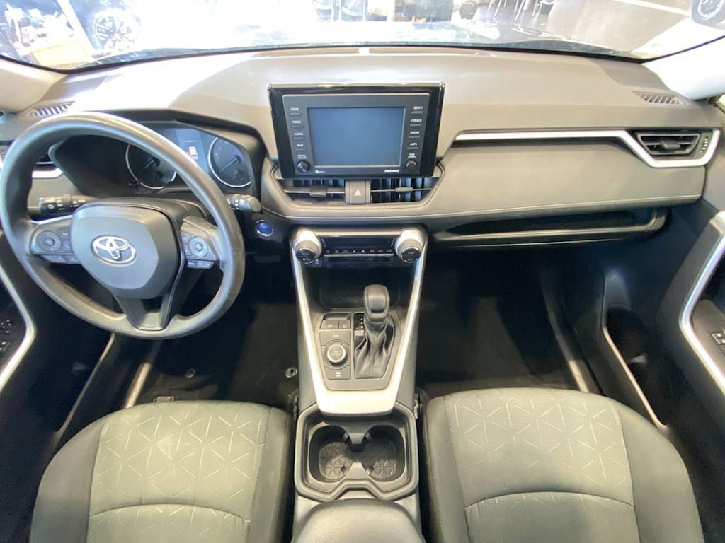 Thumbnail: 2021 Toyota RAV4 - 9