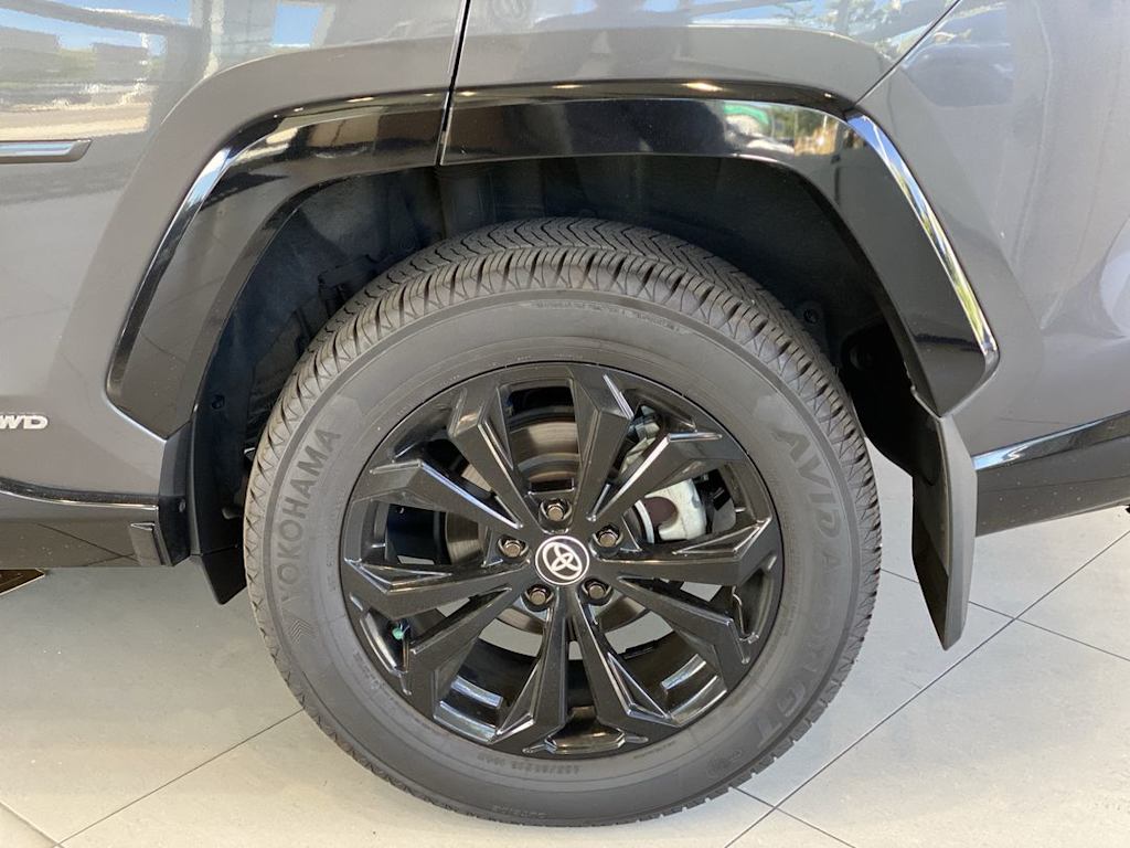 Thumbnail: 2022 Toyota RAV4 - 7