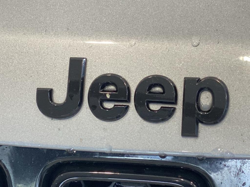 Thumbnail: 2018 Jeep Compass - 20
