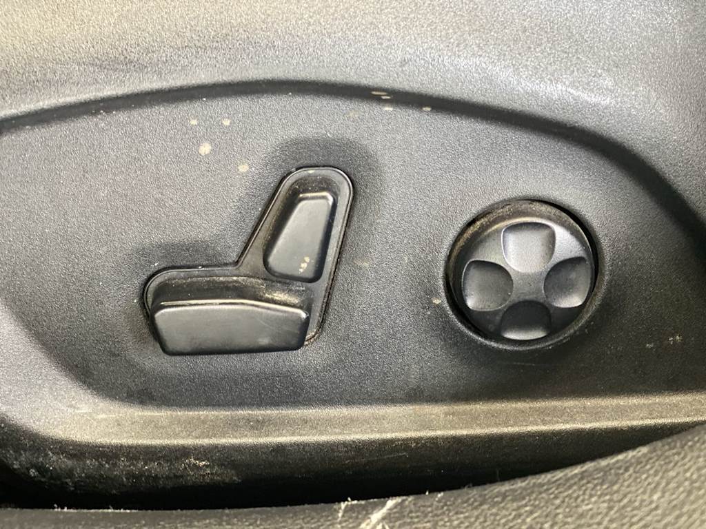 Thumbnail: 2018 Jeep Compass - 22