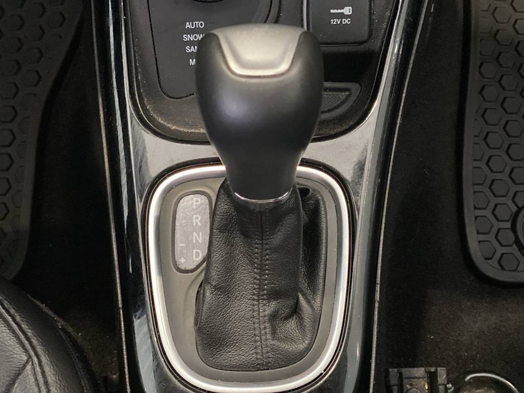 Thumbnail: 2018 Jeep Compass - 14
