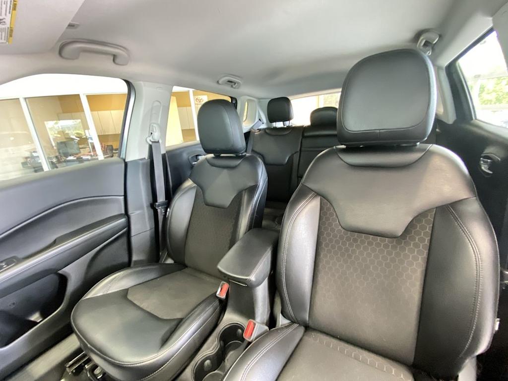 Thumbnail: 2018 Jeep Compass - 10
