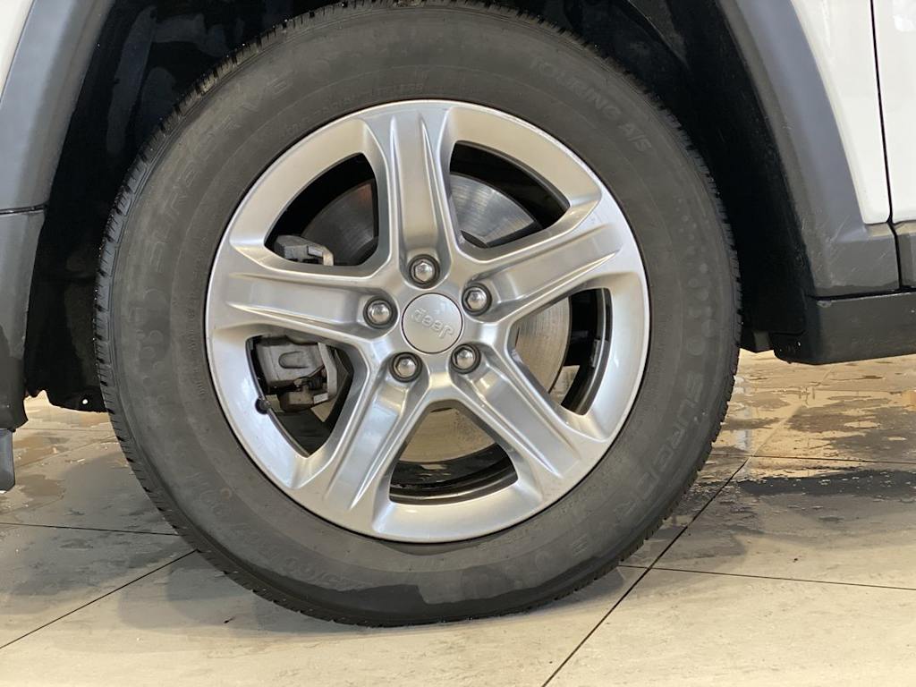 Thumbnail: 2024 Jeep Compass - 8