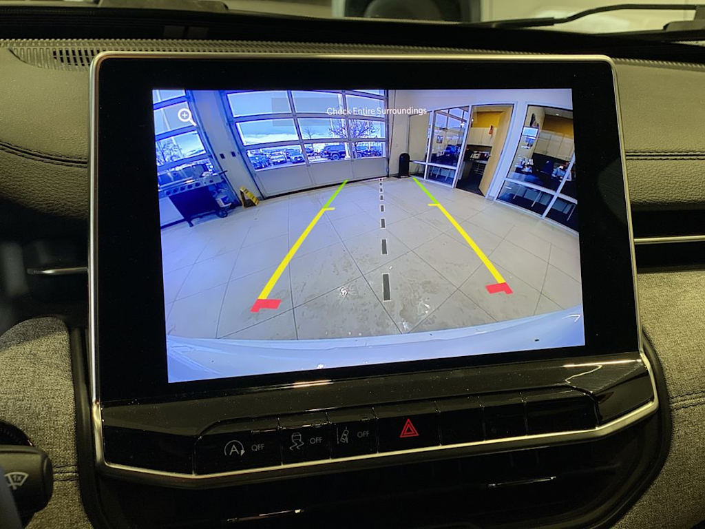 Thumbnail: 2024 Jeep Compass - 24