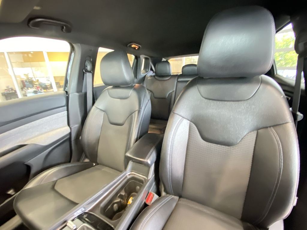 Thumbnail: 2024 Jeep Compass - 9