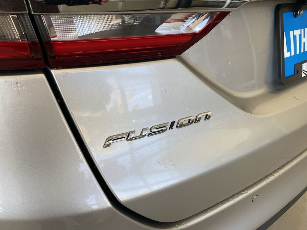 Thumbnail: 2018 Ford Fusion - 6