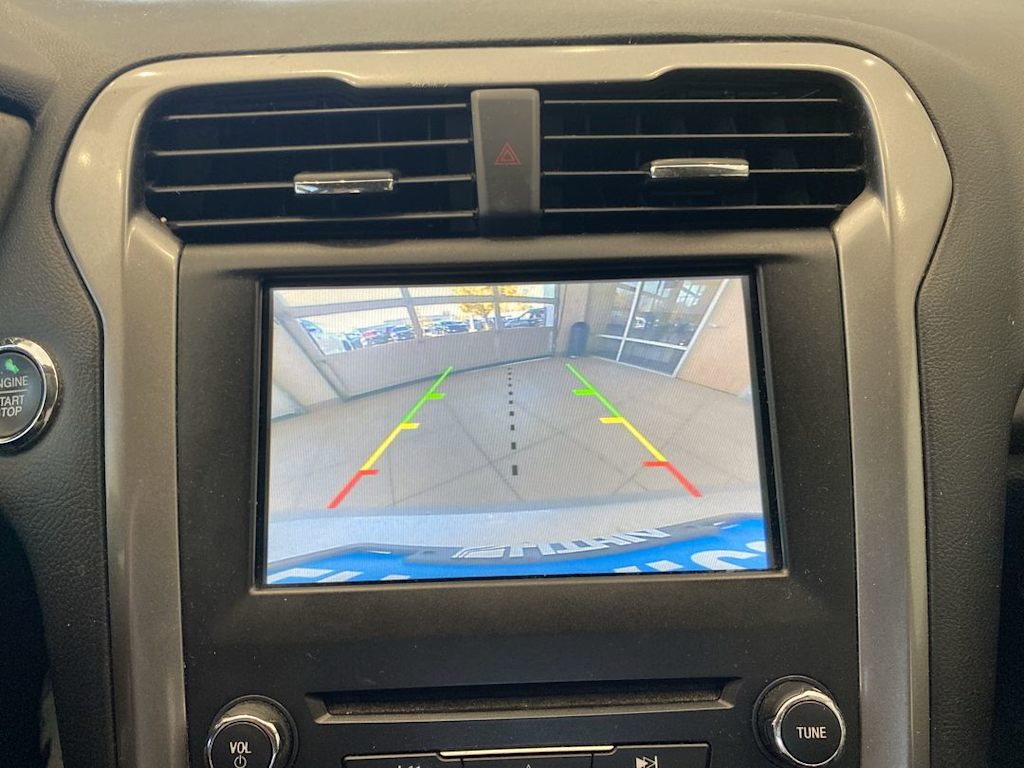 Thumbnail: 2018 Ford Fusion - 24