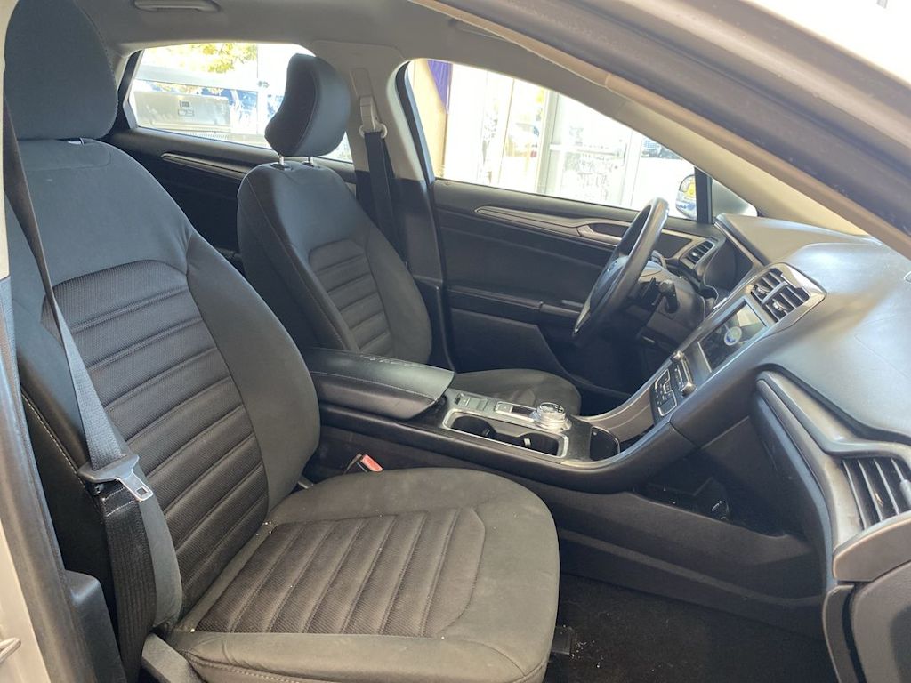 Thumbnail: 2018 Ford Fusion - 10