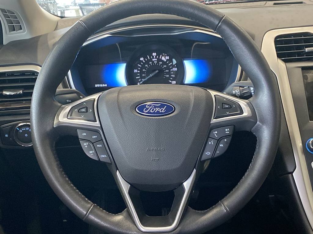Thumbnail: 2016 Ford Fusion - 2