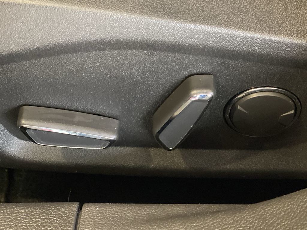 Thumbnail: 2016 Ford Fusion - 22