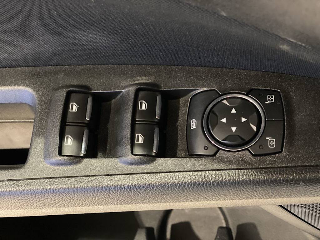 Thumbnail: 2020 Ford Fusion - 22