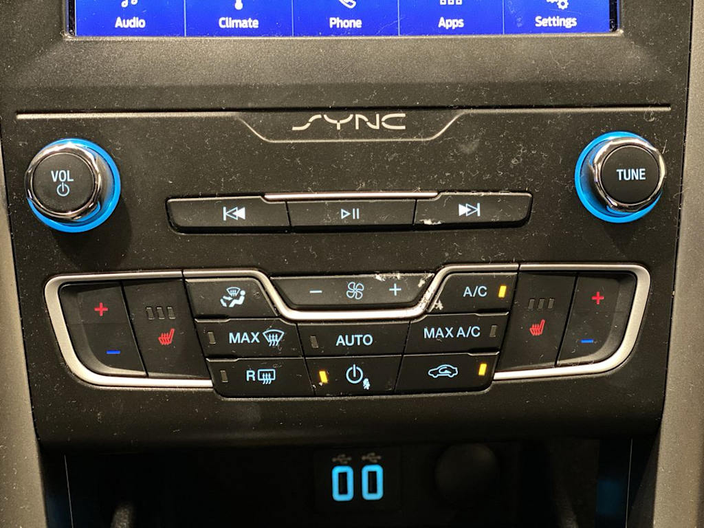 Thumbnail: 2020 Ford Fusion - 25