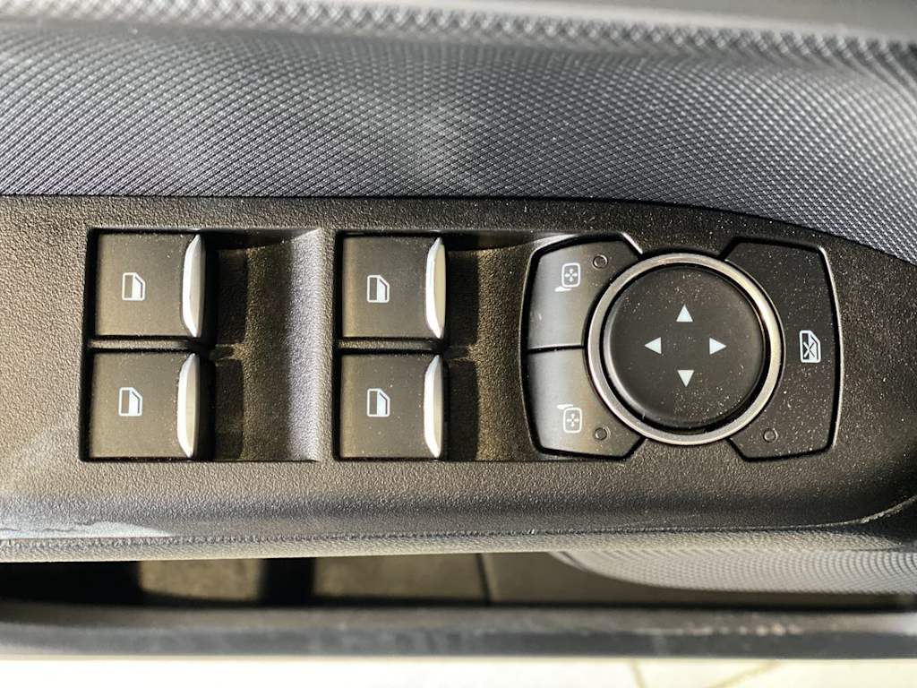 Thumbnail: 2021 Ford Bronco Sport - 21