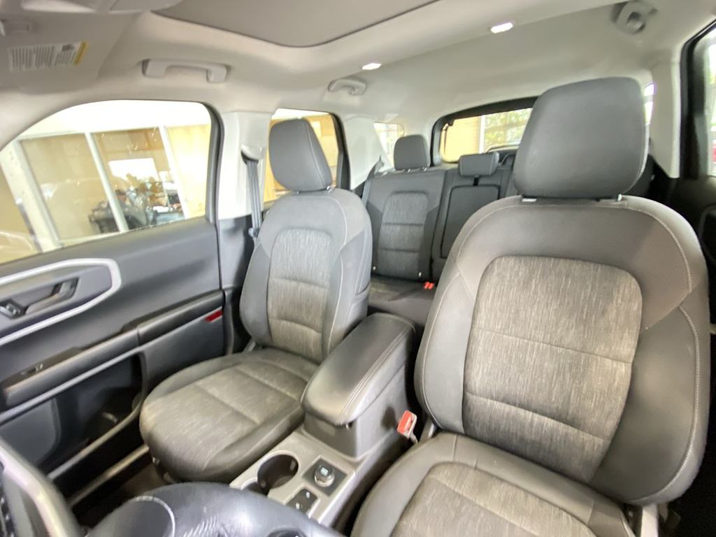 Thumbnail: 2021 Ford Bronco Sport - 10