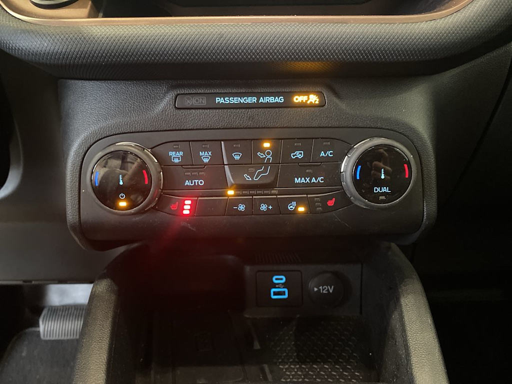 Thumbnail: 2022 Ford Bronco Sport - 24