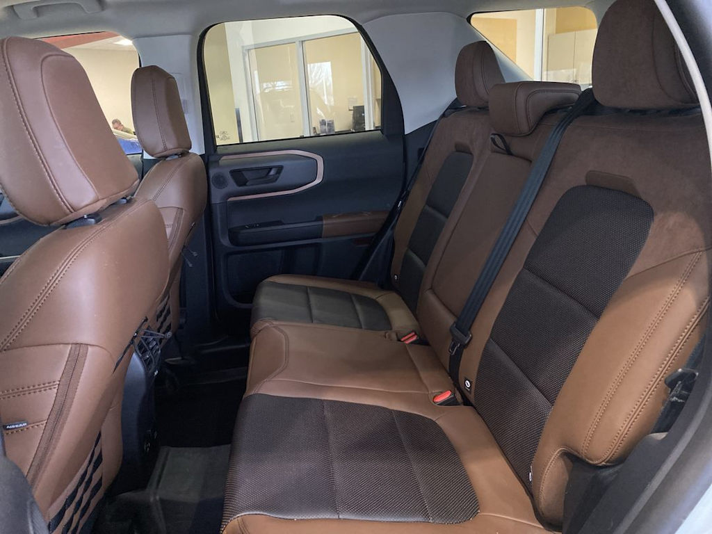 Thumbnail: 2022 Ford Bronco Sport - 12