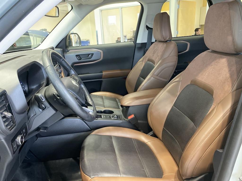 Thumbnail: 2022 Ford Bronco Sport - 10